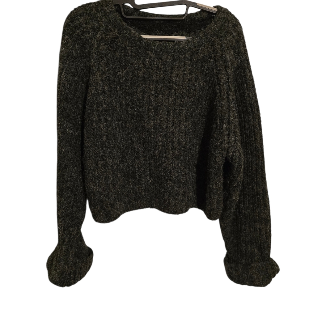 POL Charcoal Chunky Knit Cropped Sweater